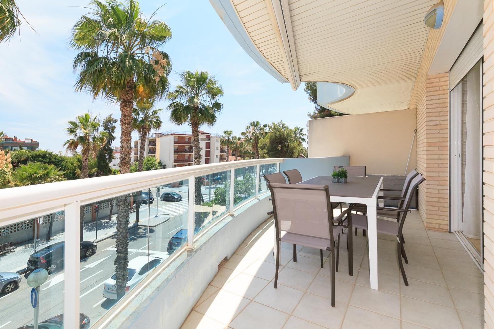Uhc Els Pins Apartments Salou Exterior foto